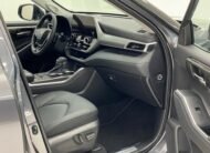 TOYOTA Highlander 2024 Hybrid 2.5 HSD Premium AWD-i 7 PLACES 1000KM