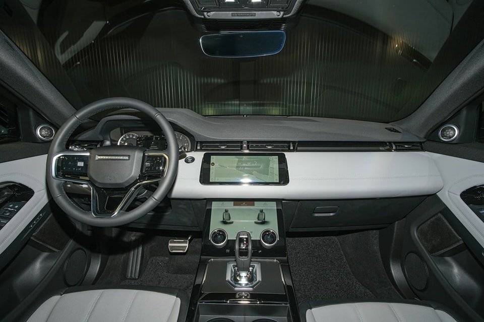 LAND ROVER Range Rover Evoque R-Dynamic D 200 MHEV SE AT9