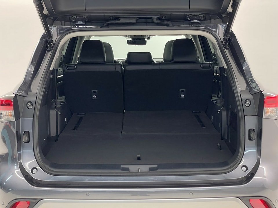 TOYOTA Highlander 2024 Hybrid 2.5 HSD Premium AWD-i 7 PLACES 1000KM