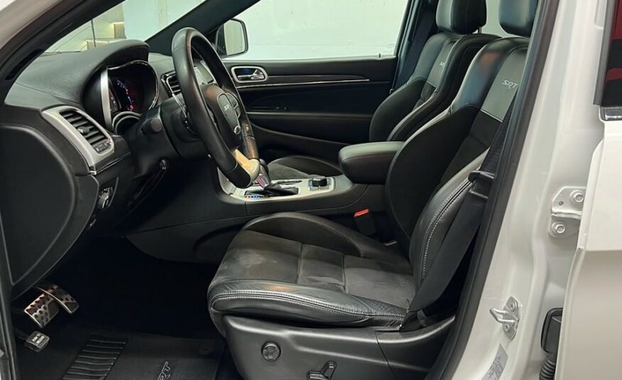 JEEP Grand Cherokee 6.4 V8 HEMI SRT8 Automatic