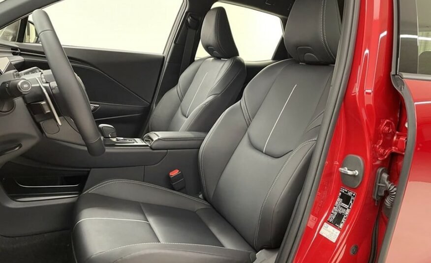 LEXUS LBX Relax E-FOUR NEUF 20KM
