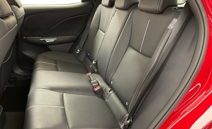 LEXUS LBX Relax E-FOUR NEUF 20KM