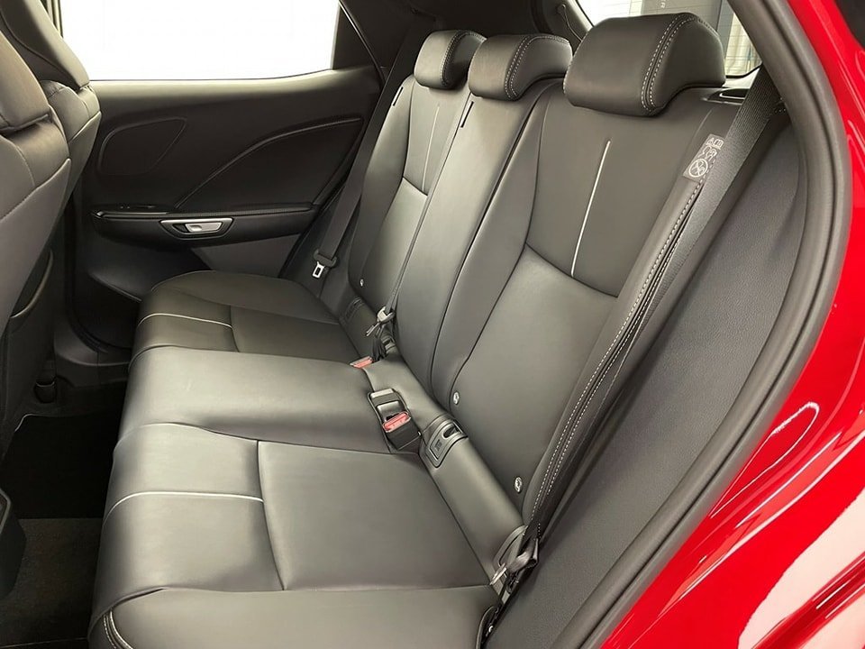 LEXUS LBX Relax E-FOUR NEUF 20KM