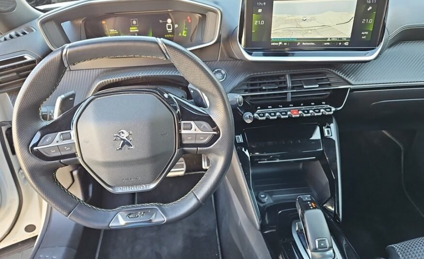 PEUGEOT 2008 1.2 PureTech GT Line EAT8