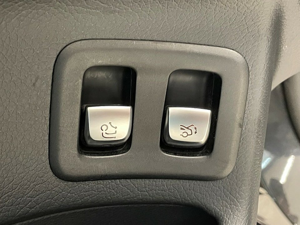 MERCEDES-BENZ GLC 300 300 4matic 2020