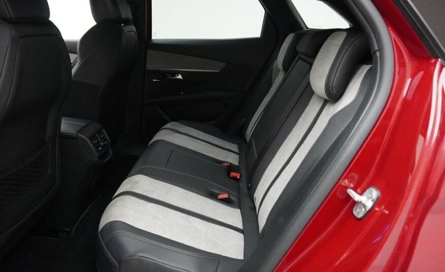 PEUGEOT 3008 1.6 Plug-in Hybrid4 GT
