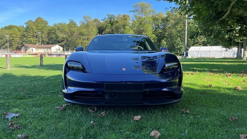 PORSCHE TAYCAN 4S