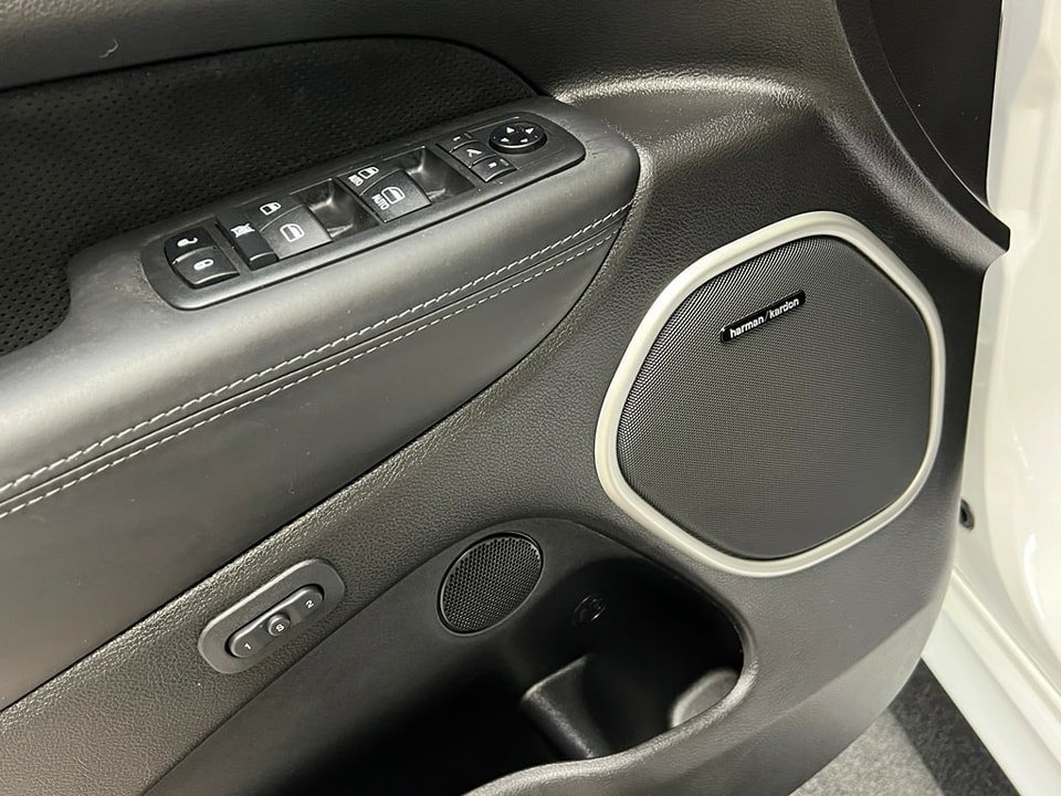 JEEP Grand Cherokee 6.4 V8 HEMI SRT8 Automatic