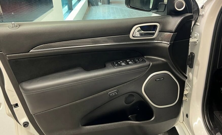 JEEP Grand Cherokee 6.4 V8 HEMI SRT8 Automatic