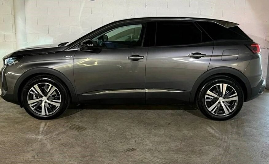 PEUGEOT 3008 300e Hybrid4 Allure Pack EAT8