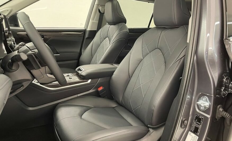 TOYOTA Highlander 2024 Hybrid 2.5 HSD Premium AWD-i 7 PLACES 1000KM