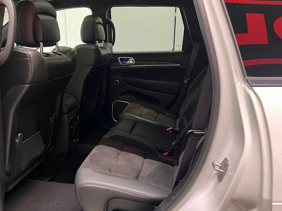 JEEP Grand Cherokee 6.4 V8 HEMI SRT8 Automatic