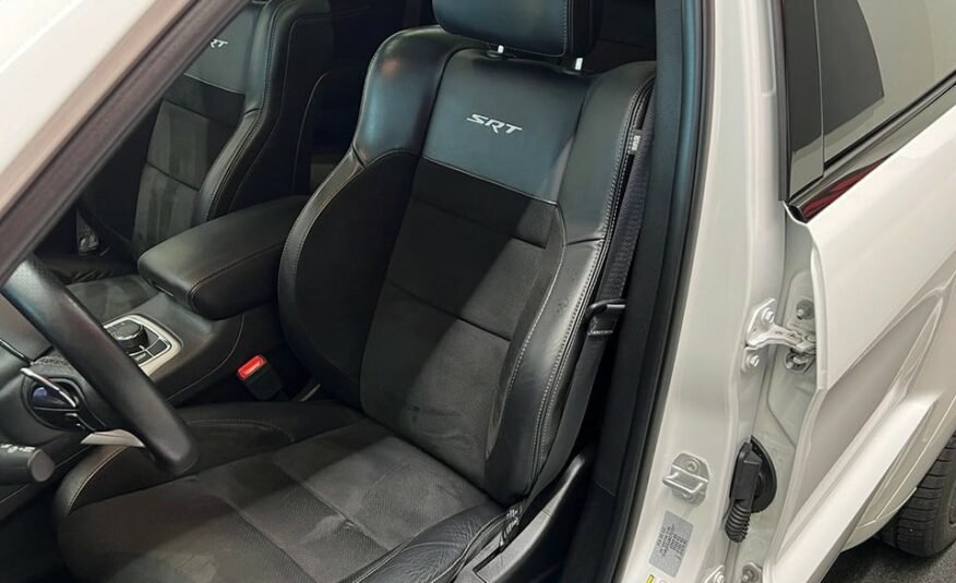 JEEP Grand Cherokee 6.4 V8 HEMI SRT8 Automatic