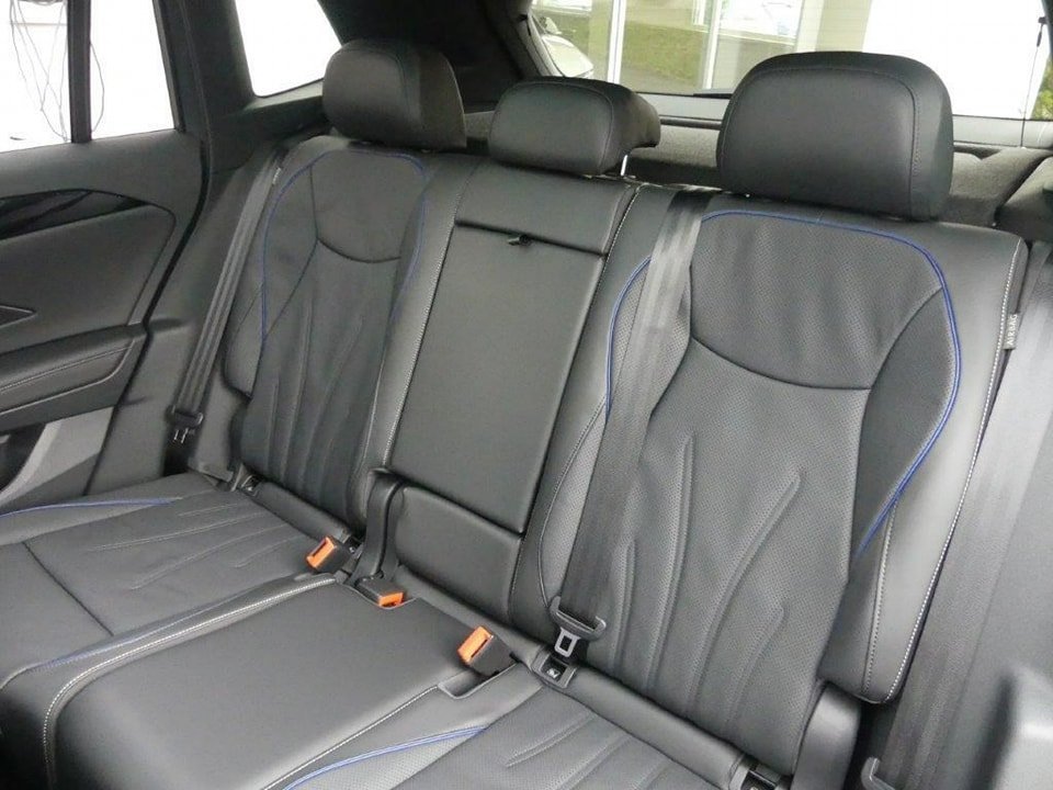 VW Tiguan 2024 2.0 TDI SCR R-Line 4Motion DSG 4 ans / 100`000km