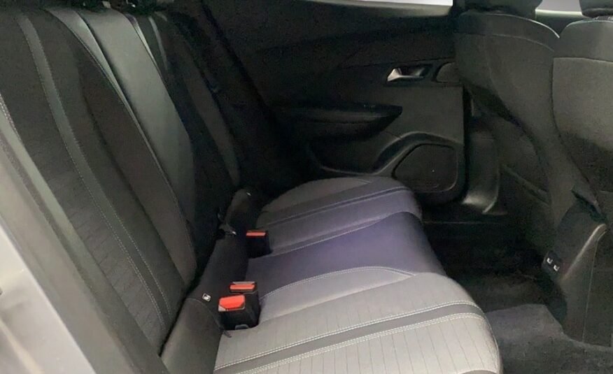 PEUGEOT 2008 1.5 BlueHDi Allure Pack EAT8