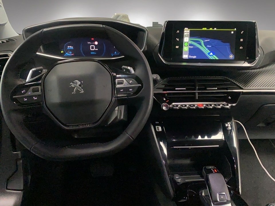 PEUGEOT 2008 1.5 BlueHDi Allure Pack EAT8