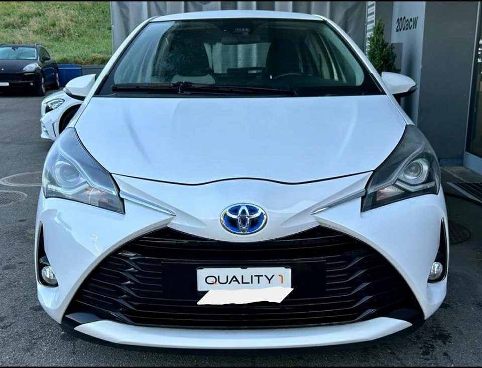 TOYOTA Yaris 1.5 VVT-i Hybrid Trend e-CVT 2020