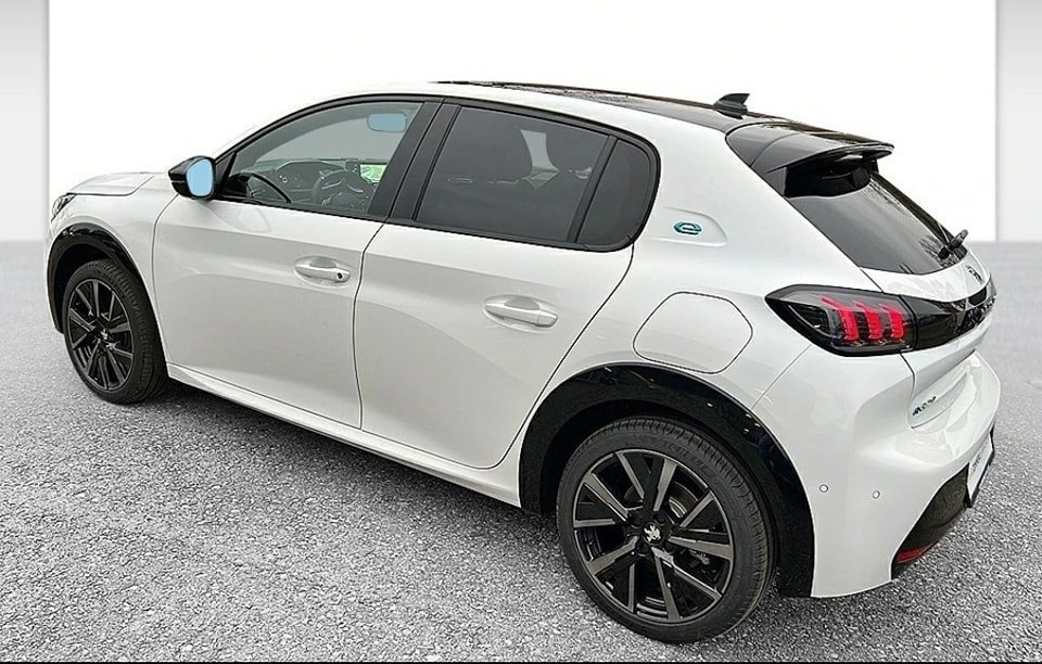 PEUGEOT 208 Elektrik GT Neuve SPORTIVE