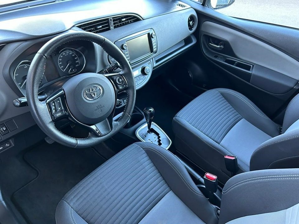 TOYOTA Yaris 1.5 VVT-i Hybrid Trend e-CVT 2020