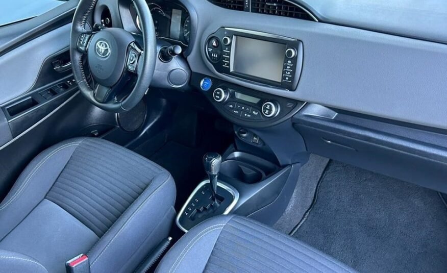 TOYOTA Yaris 1.5 VVT-i Hybrid Trend e-CVT 2020