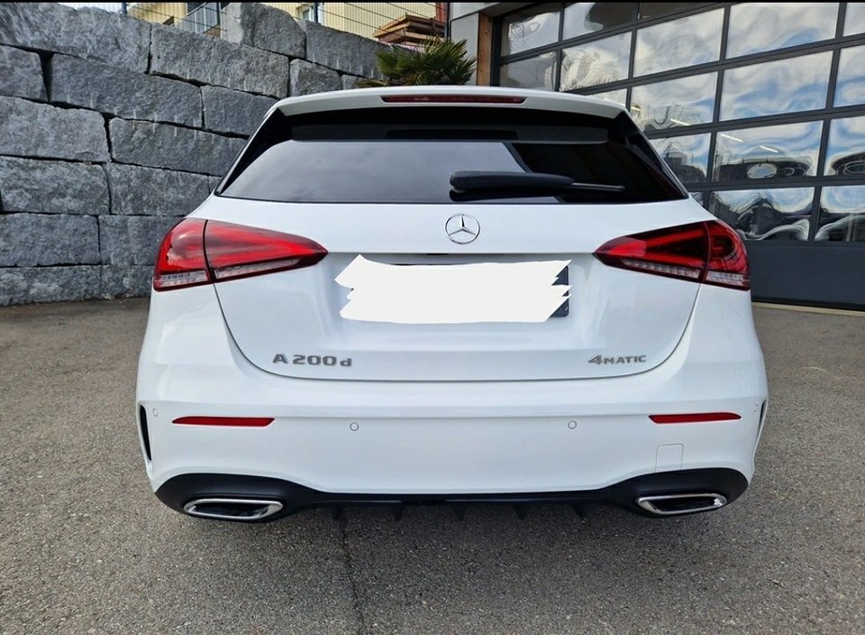 MERCEDES-BENZ A 200 d 4Matic AMG Line 2021