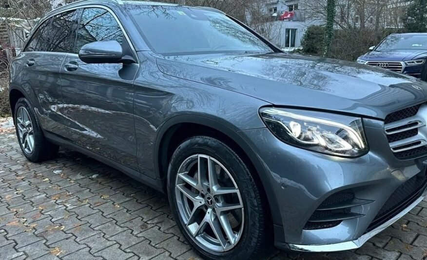 MERCEDES-BENZ GLC 250 d AMG Line 4Matic 9G-Tronic