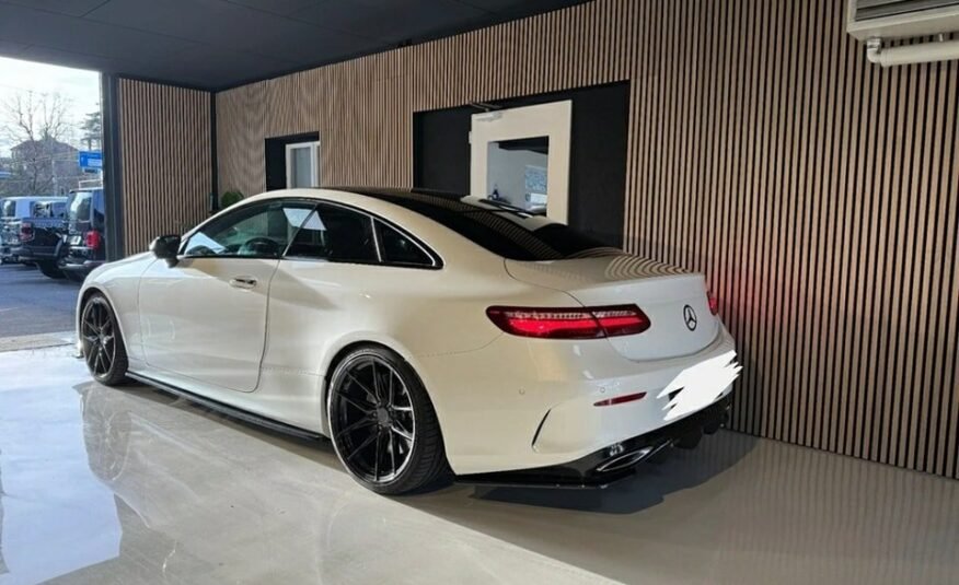 MERCEDES-BENZ E 400 Coupé AMG Line 4 Matic 9G-Tronic
