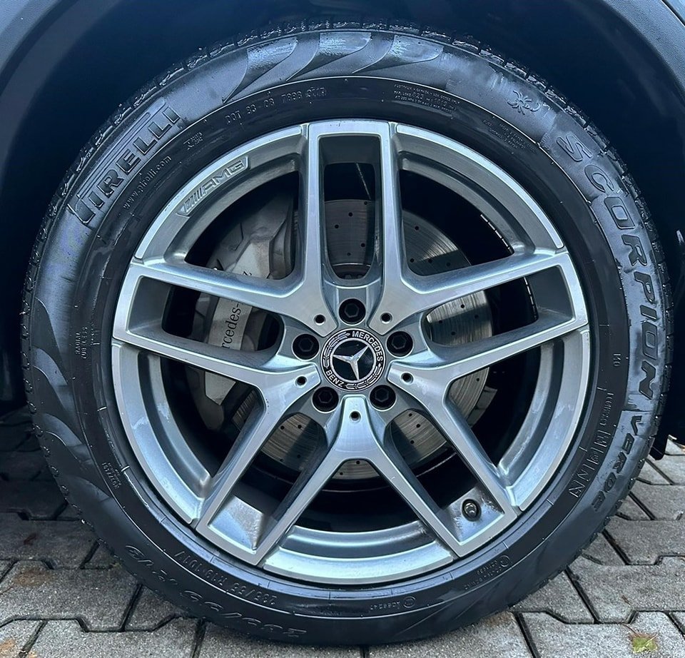 MERCEDES-BENZ GLC 250 d AMG Line 4Matic 9G-Tronic