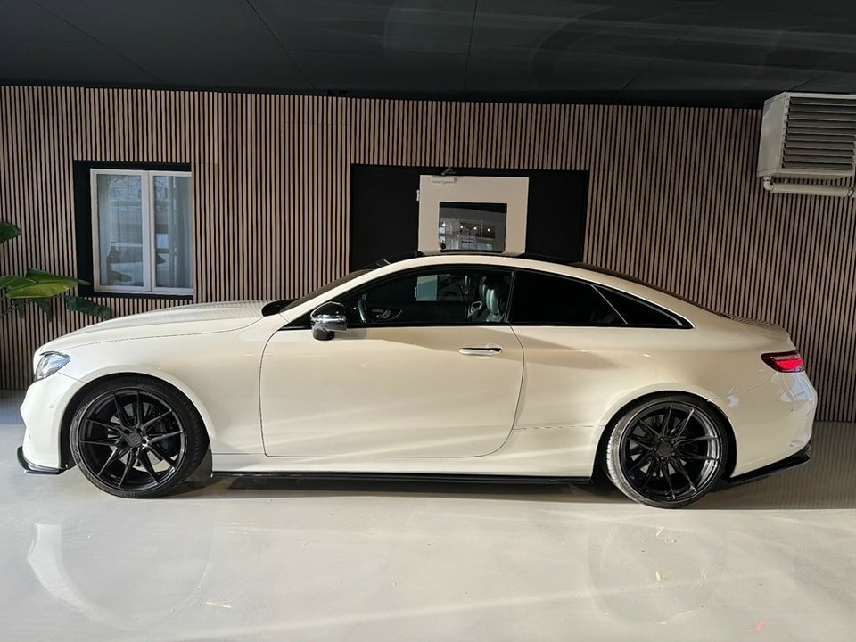 MERCEDES-BENZ E 400 Coupé AMG Line 4 Matic 9G-Tronic