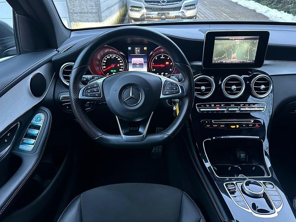 MERCEDES-BENZ GLC 250 d AMG Line 4Matic 9G-Tronic