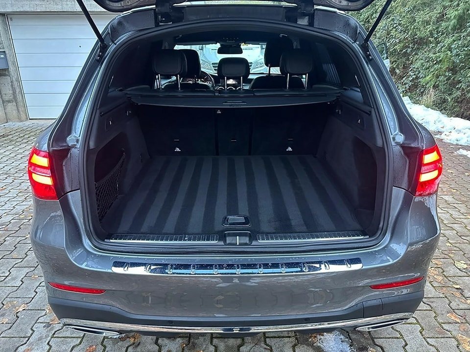 MERCEDES-BENZ GLC 250 d AMG Line 4Matic 9G-Tronic
