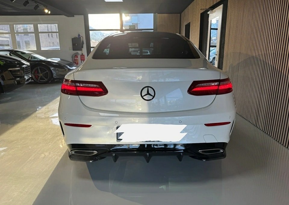MERCEDES-BENZ E 400 Coupé AMG Line 4 Matic 9G-Tronic