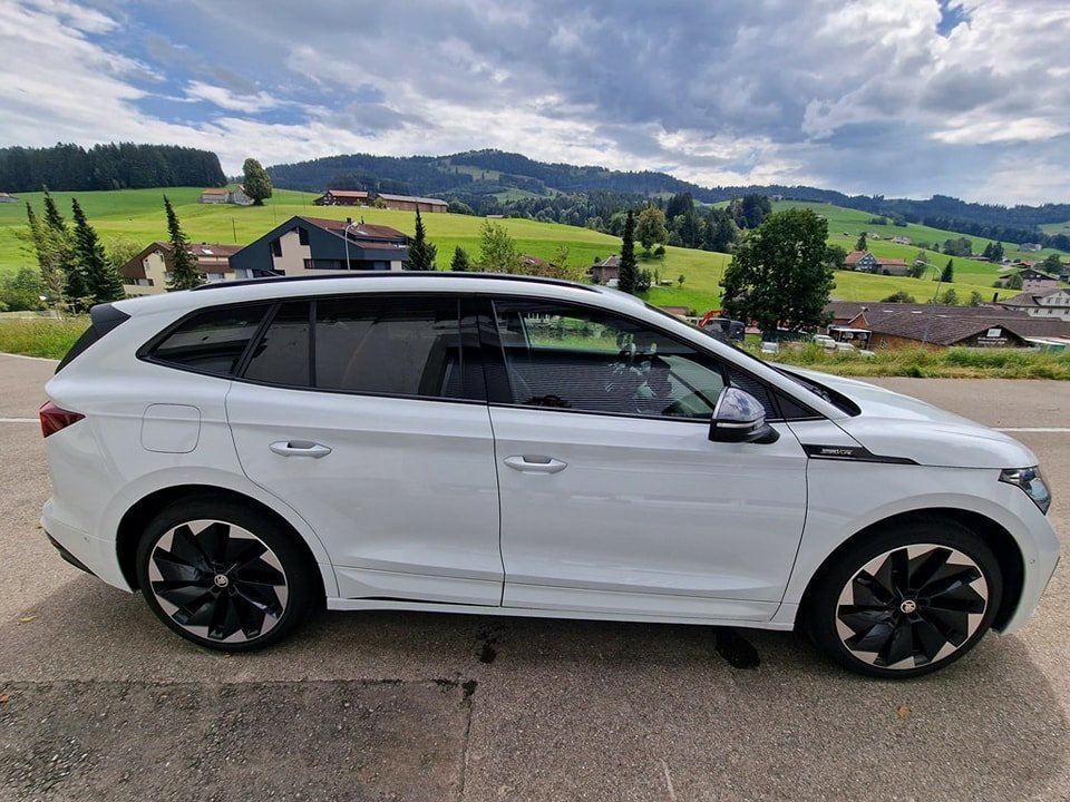 SKODA Enyaq iV 80x SportLine 2022