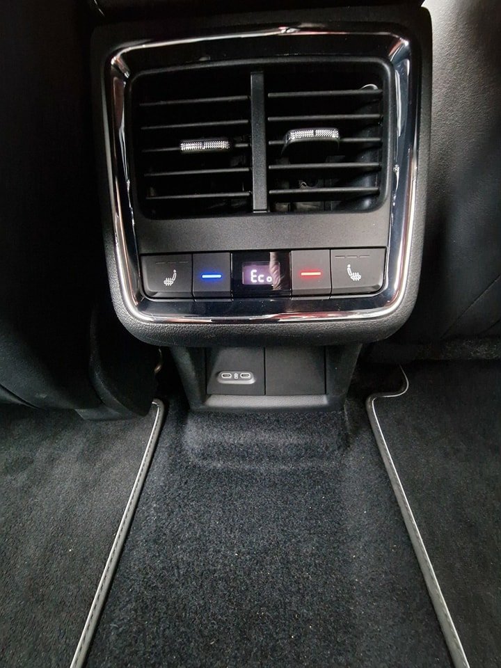 SKODA Enyaq iV 80x SportLine 2022