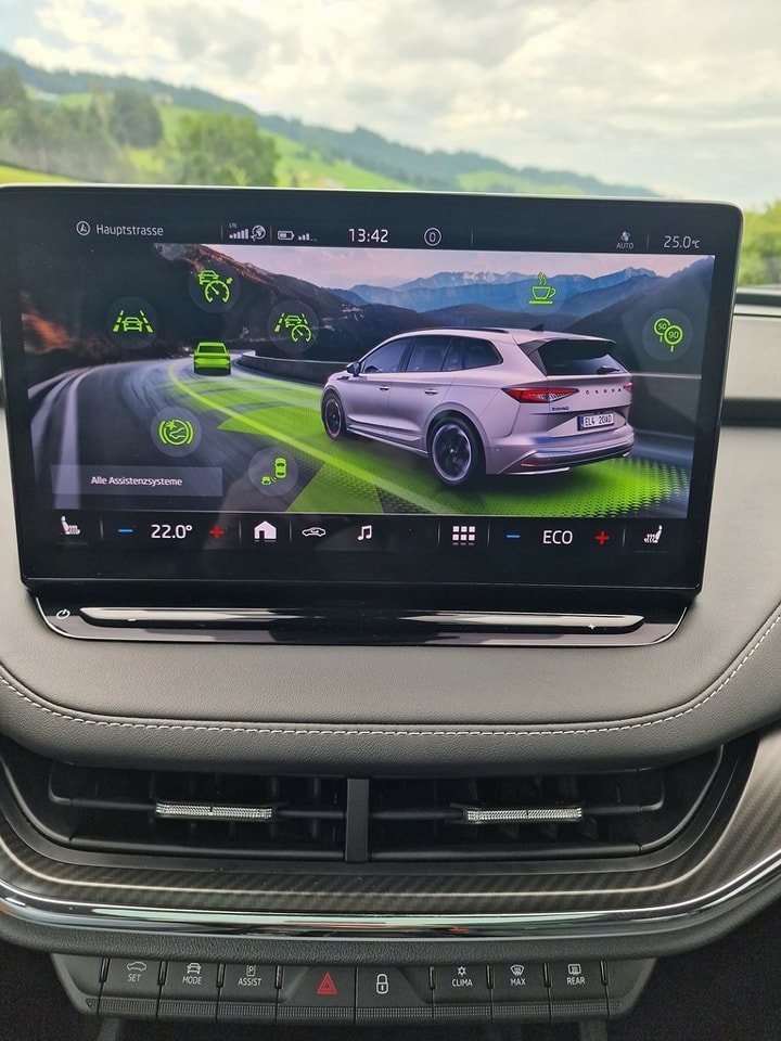 SKODA Enyaq iV 80x SportLine 2022