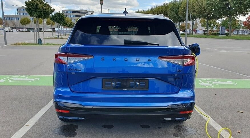 SKODA Enyaq iV 80x SportLine Inclut 5 ans / 150 000 km de garantie constructeur