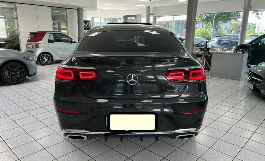 Mercedes Benz GLC 220 d 2021 4M AMG*Couro*Teto solar*chave sem chave*ACC