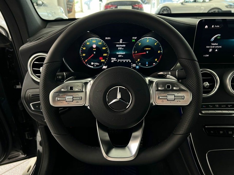 Mercedes Benz GLC 220 d 2021 4M AMG*Couro*Teto solar*chave sem chave*ACC