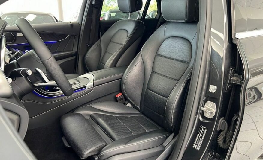 Mercedes Benz GLC 220 d 2021 4M AMG*Couro*Teto solar*chave sem chave*ACC