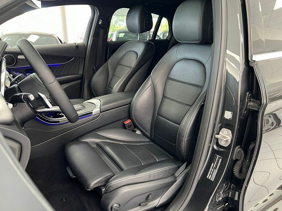 Mercedes Benz GLC 220 d 2021 4M AMG*Couro*Teto solar*chave sem chave*ACC
