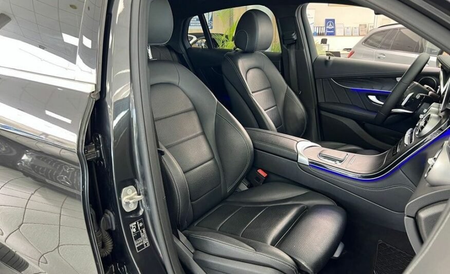 Mercedes Benz GLC 220 d 2021 4M AMG*Couro*Teto solar*chave sem chave*ACC