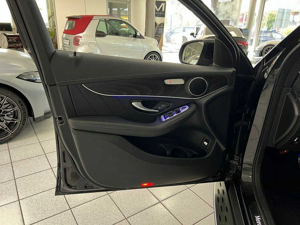 Mercedes Benz GLC 220 d 2021 4M AMG*Couro*Teto solar*chave sem chave*ACC