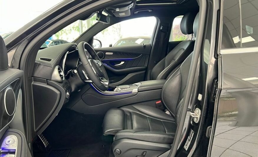 Mercedes Benz GLC 220 d 2021 4M AMG*Couro*Teto solar*chave sem chave*ACC