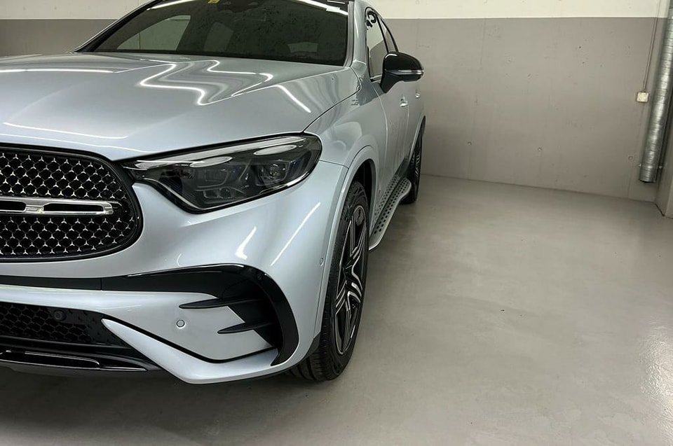 MERCEDES-BENZ GLC 300 de 4MATIC Coupé 2023 Avec AMG Line Premium Plus, Pack Assistance à la Conduite Plus