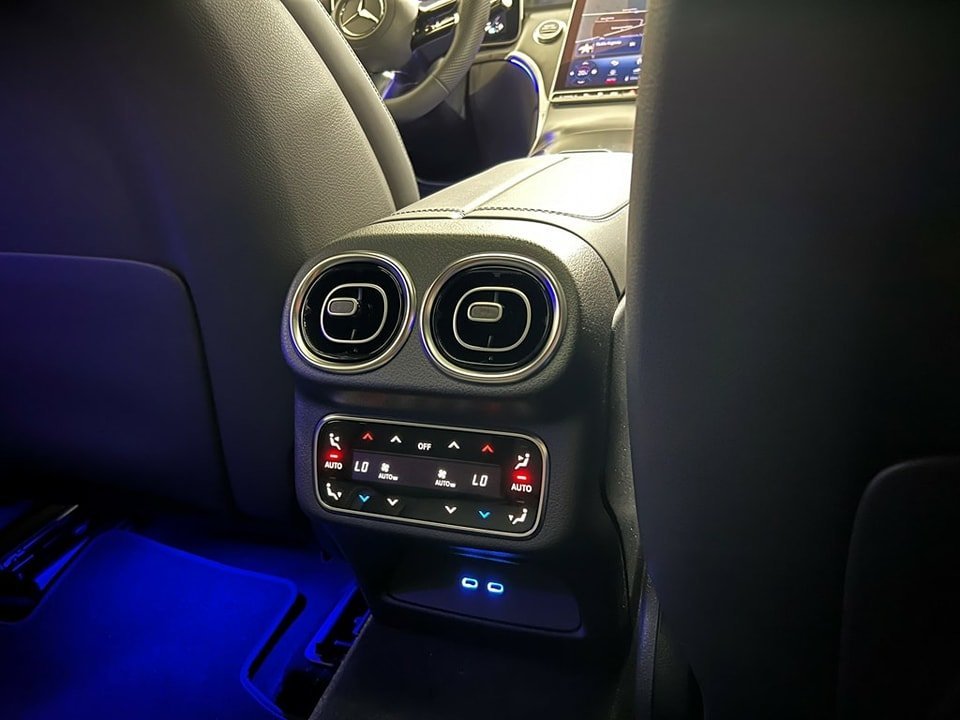 MERCEDES-BENZ GLC 300 de 4MATIC Coupé 2023 Avec AMG Line Premium Plus, Pack Assistance à la Conduite Plus