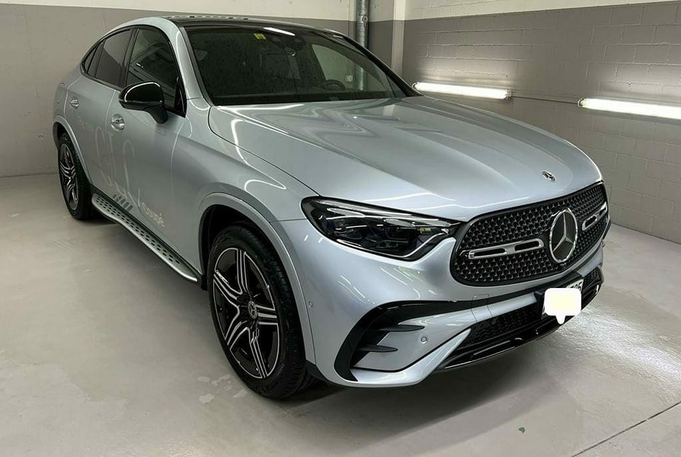 MERCEDES-BENZ GLC 300 de 4MATIC Coupé 2023 Avec AMG Line Premium Plus, Pack Assistance à la Conduite Plus