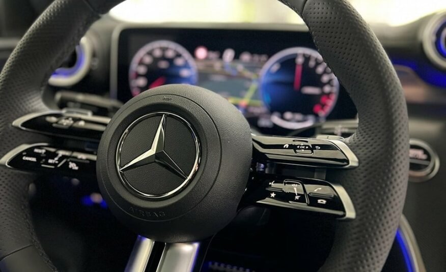 MERCEDES-BENZ GLC 300 de 4MATIC Coupé 2023 Avec AMG Line Premium Plus, Pack Assistance à la Conduite Plus