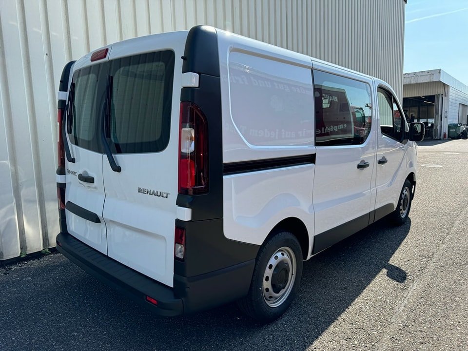 RENAULT Trafic FOURGON Advance KW L1H1 2.0 Blue dCi 110 S NEUF