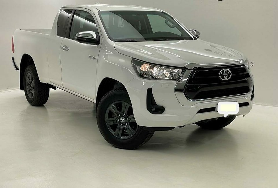 TOYOTA HI-LUX Extra Cab 2.4 D 150 Style AWD 2024