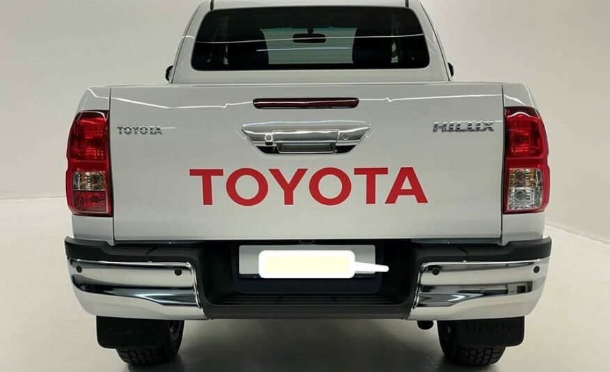 TOYOTA HI-LUX Extra Cab 2.4 D 150 Style AWD 2024